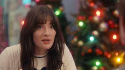 I mean, I could go to Chicago
and you could be, - A '90s Christmas