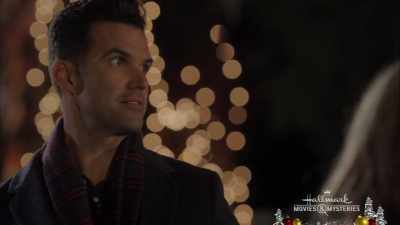 I mean, I see it like this,
and it's tempting, you know? - A Blue Ridge Mountain Christmas