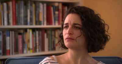 I mean, I'd never wanna do anything--
I'd never make jokes about... - Jenny Slate: Stage Fright