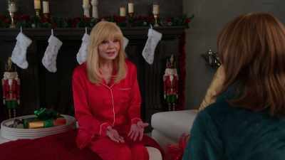 I mean, is it not our flaws
that make us beautiful? - Ladies of the '80s: A Divas Christmas
