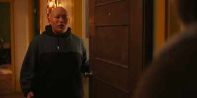 I mean, it's great to see you.
Come in. - Reginald the Vampire