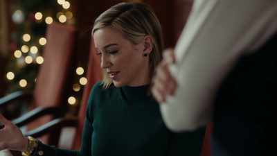 I mean, I've basically just
taken his idea and expanded it. - A Royal Christmas Crush