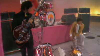 I mean,
Keith blows up his drum set - Let There Be Drums!