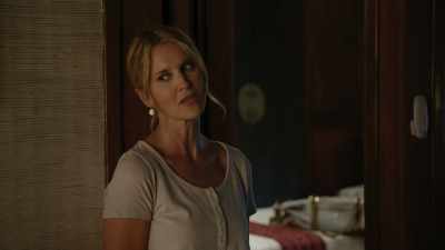 - I mean, logically I know that - Beauty and the Billionaire: Bali