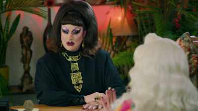 I mean, look, I don't wanna
question your authority, - Dr. Jackie