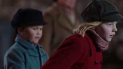 I mean, not the same,
but that Santa doesn't exist and... - Teddy's Christmas