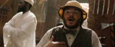 I mean...
Professor Shelly, something. - Jumanji: Welcome to the Jungle