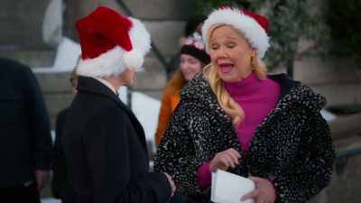 I mean, this relationship
is going to end - Holiday Mismatch