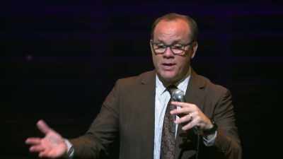I mean, sometimes I get
around people in a crowd, - Tom Papa: Human Mule
