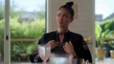 I mean, sure, the champagne
is more expensive, - Dollface