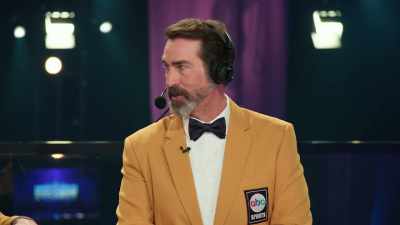 -I mean, that's...
-So, uh -- - 2022 American Rescue Dog Show