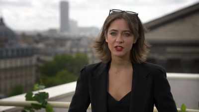 I mean, that's what
I'm looking for, - Love Trip: Paris