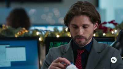 I mean, the gifts themselves
aren't personalized, - Inventing the Christmas Prince