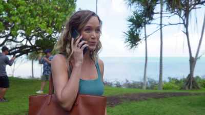 I mean, the property
is beautiful, I already - Romance in Hawaii