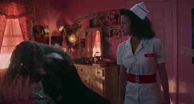 - I mean, they were
chatting online for a while - Lisa Frankenstein