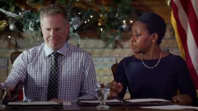 I move we take a recess
to confer and grab some dinner. - Christmas at the Drive-In