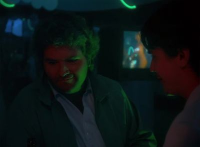 (MUSIC PLAYING) - Miami Vice