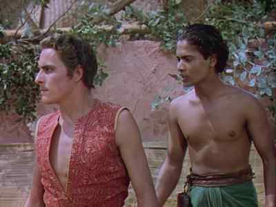 - I must see her again.
- But I've found Sinbad the sailor. - The Thief of Bagdad