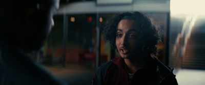 - I need 3,000, Zaid.
- Then explain to Muhdir what happened. - Darkland: The Return