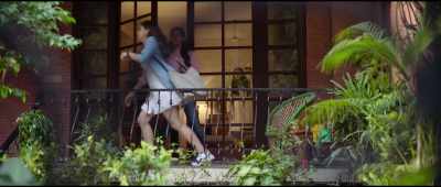 - I need a break.
- Come back here. - Love Aaj Kal
