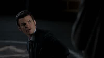 I need a favor. - The Originals