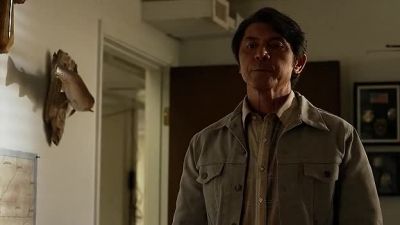 I need a favor. - Longmire