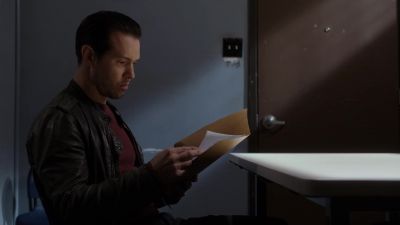 I need a lawyer. - Chicago Fire