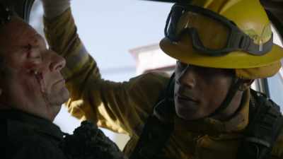 I need a Lifepak, - Fire Country