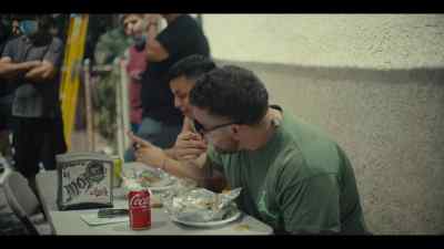 I need cheese, please. - Street Food: USA