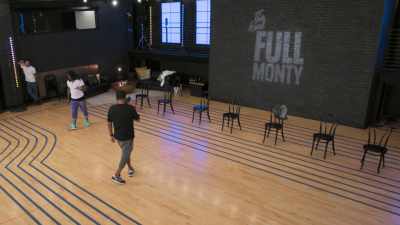 I need everybody
to get into their wardrobe - The Real Full Monty