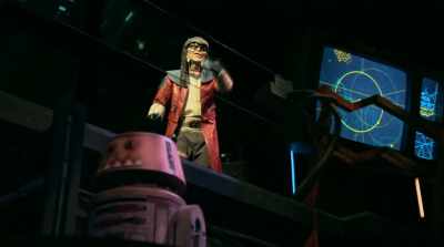 I need flight crews to transport - Star Wars: Galaxy's Edge - Adventure Awaits