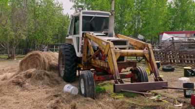 I need to get this tractor going.
It just needs some TLC. - Rust Valley Restorers
