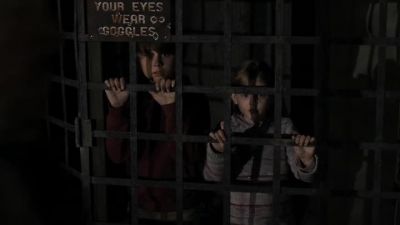 I need to go to the bathroom. - Criminal Minds