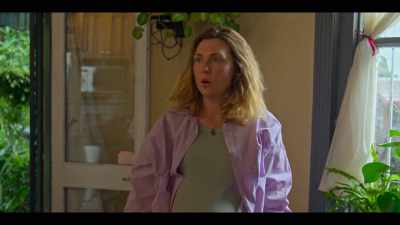 I need to keep my cortisol
levels low for the baby, - Bump