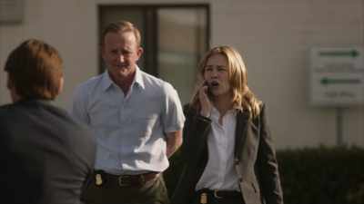 I need police and an ambulance - The Rookie: Feds