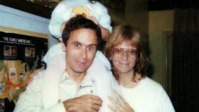 "I need to save,
I need to redeem, - Ted Bundy: Falling for a Killer