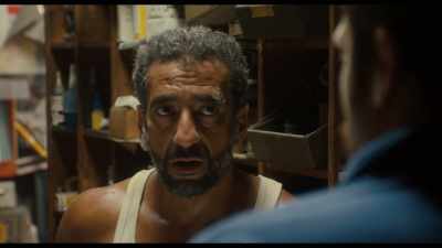 I need to see myself.
Where's the tall guy? Please...? - The Male Gaze: First Kiss