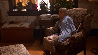I need some help in here! - Smallville