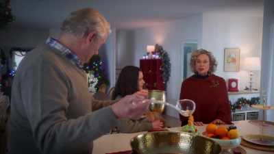I need something stronger.
Add cinnamon. - The Dog Days of Christmas