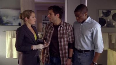 I need to speak with
Emilina right away. - Psych