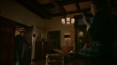 I need to talk to you about Raf. - Legacies