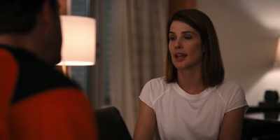 I need to talk to you
about something, and, uh... - Friends from College