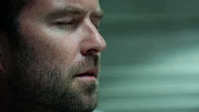 I need to talk to you about Zoe.
Don't know a Zoe. - Blindspot