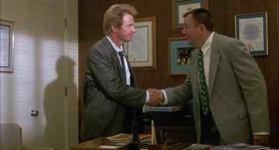 I need to talk to you, Leo. - Men at Work