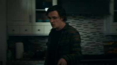 I need to talk to you. - What Comes Around