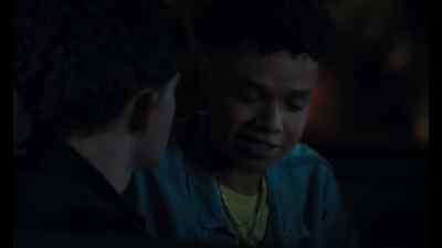 - I need to tell you something.
- Really? I need to tell you something. - Agatha All Along