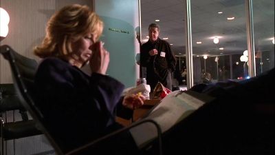       I need their shoes. - CSI: Crime Scene Investigation