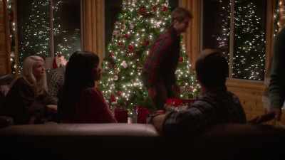 -I need to use the bathroom.
-Me, too. - The Holiday Proposal Plan