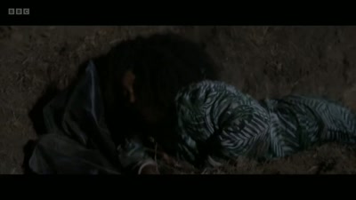 I need you to bury
this body. THEY SCREAM - Black Ops