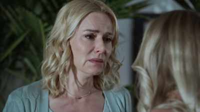 I need you to get in that car, - A Nurse to Die For